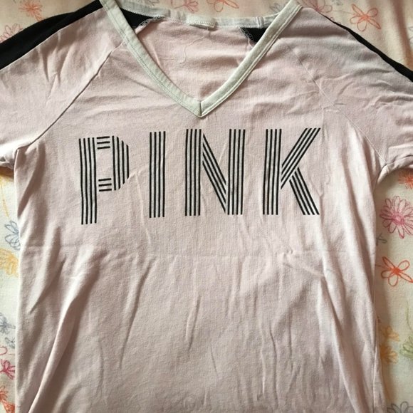 VS PINK Shirt - Picture 1 of 2